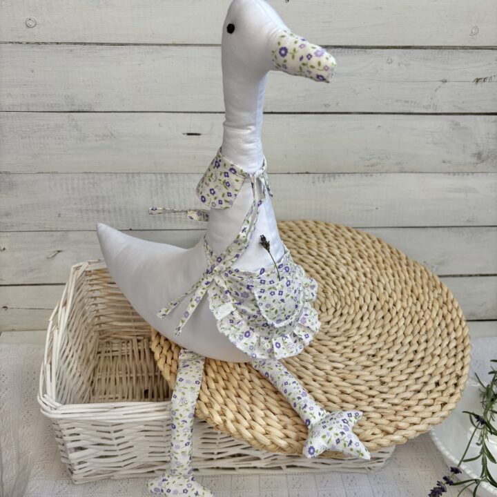 Pachnąca lawendą gęś do sypialni