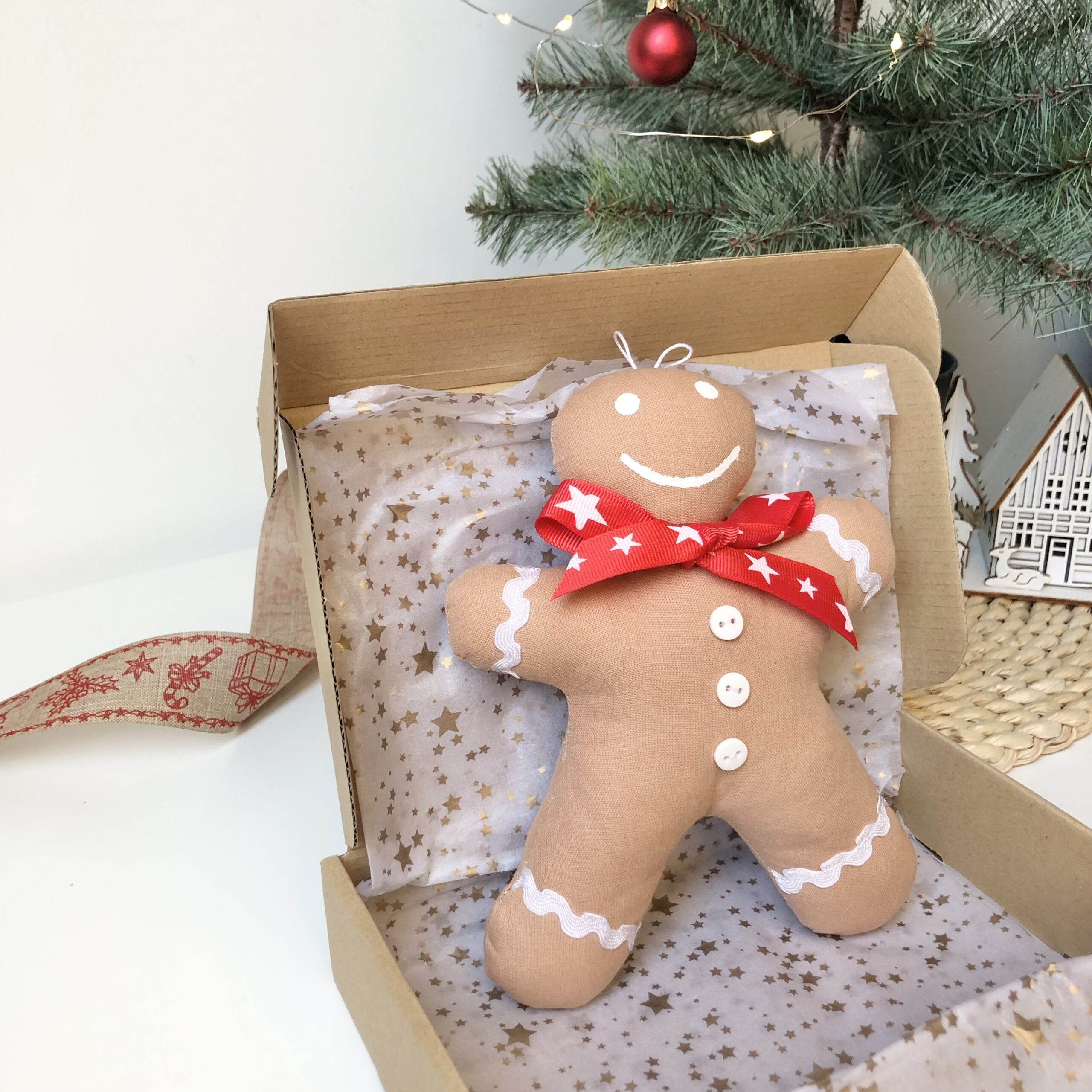 Piernik bawełniany na choinkę w stylu skandynawskim 18 cm